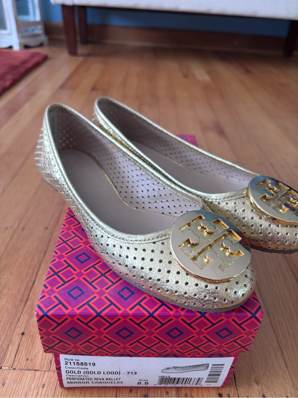Tory Burch Metallic Gold Logo Ballet Flats - Picture 2 of 4